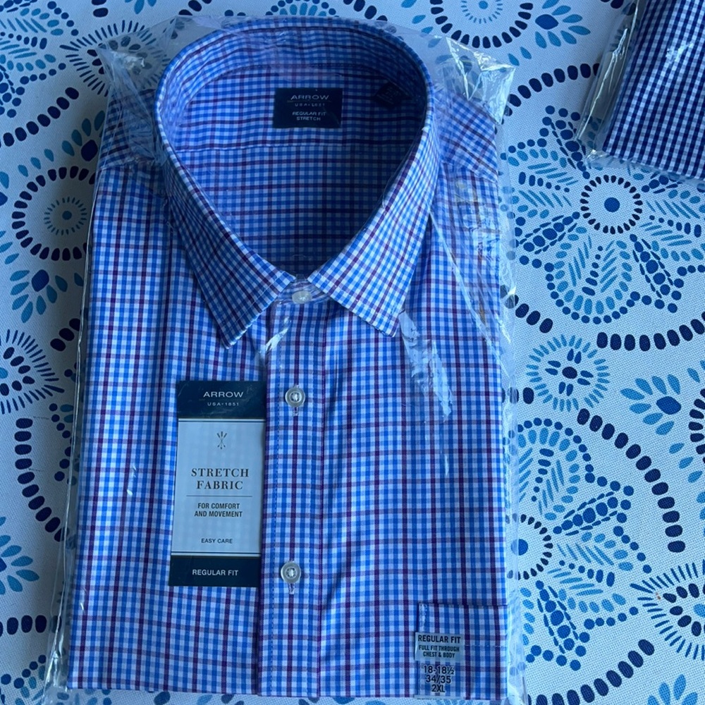 Men’s dress shirt